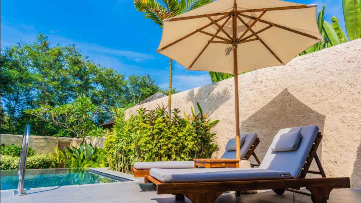 Outdoor Luxury That Moves With You