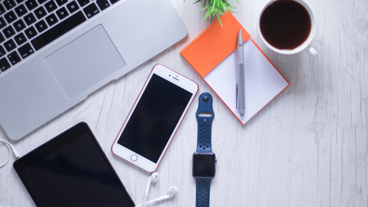 Apple Ecosystem: A Complete Guide to Mac, iPhone, iPad & Apple Watch